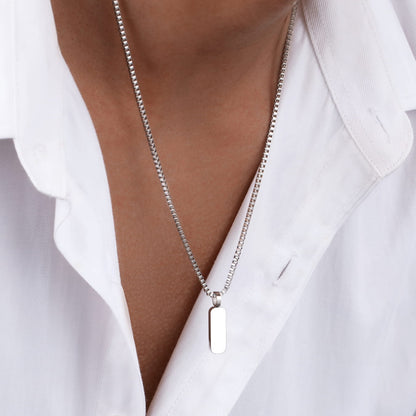 Minimal Pendant & Box Chain